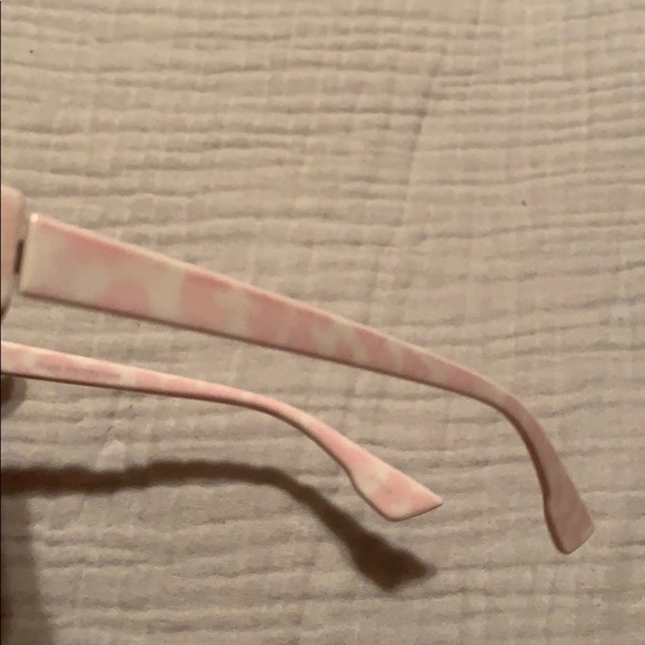 Sunglasses - Picture 3 of 3